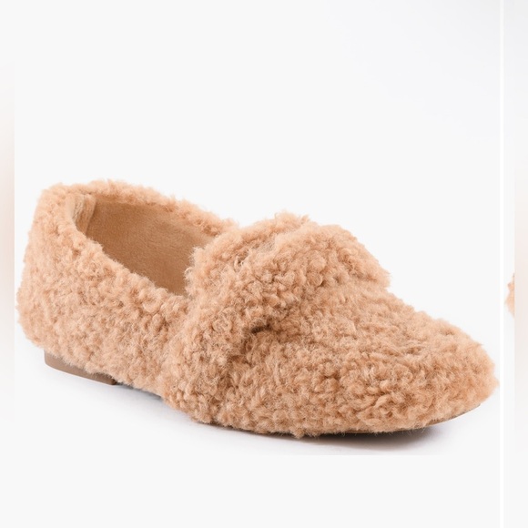 SEYCHELLES faux shearling Cozy Tan Women's Loafers/size 6 - Picture 1 of 4